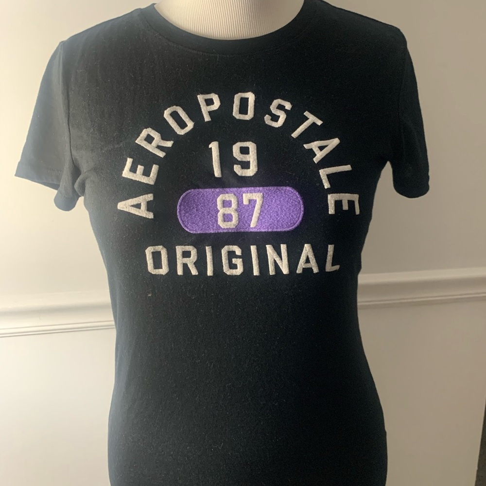 Aeropostale Black Tee with White and Purple Design